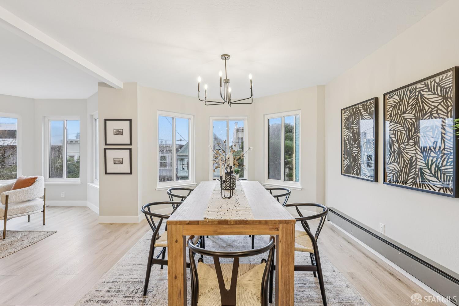 Detail Gallery Image 10 of 29 For 159 Carl St #3,  San Francisco,  CA 94117 - 3 Beds | 2 Baths