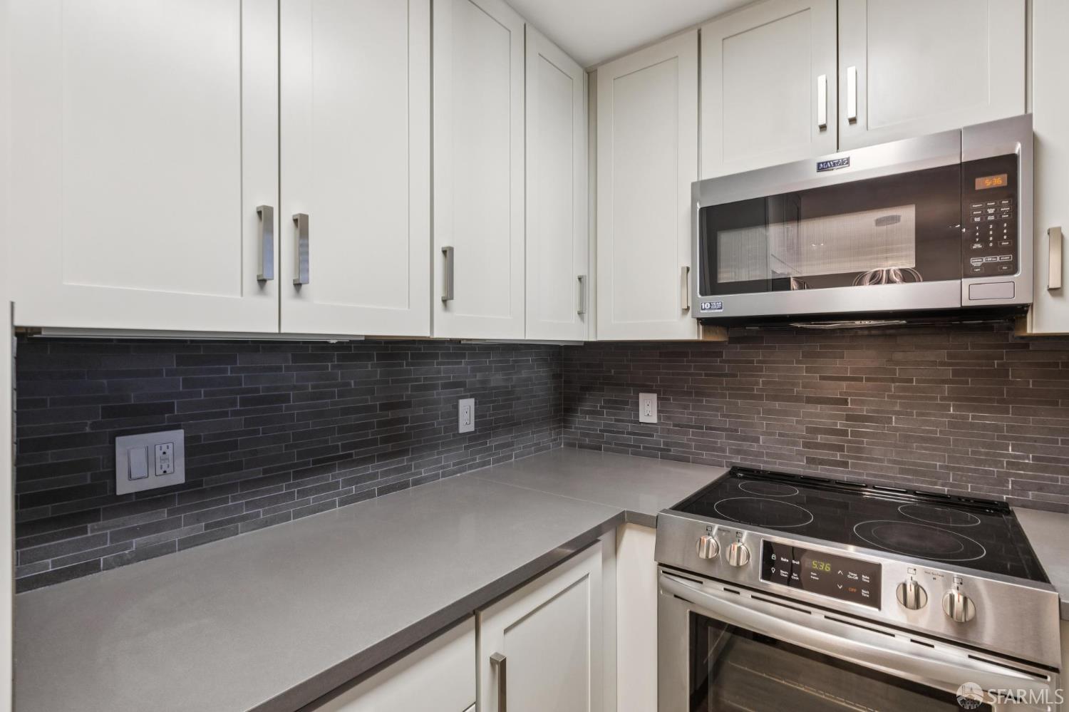 Detail Gallery Image 28 of 42 For 1831 Grant Ave #102,  San Francisco,  CA 94133 - 1 Beds | 1 Baths