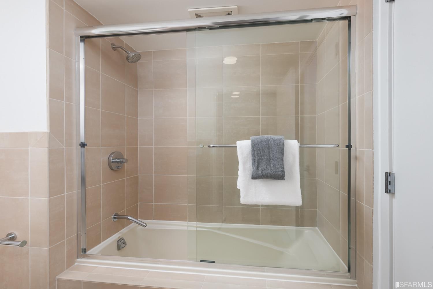 Detail Gallery Image 32 of 78 For 200 Brannan #324,  San Francisco,  CA 94107 - 2 Beds | 2 Baths