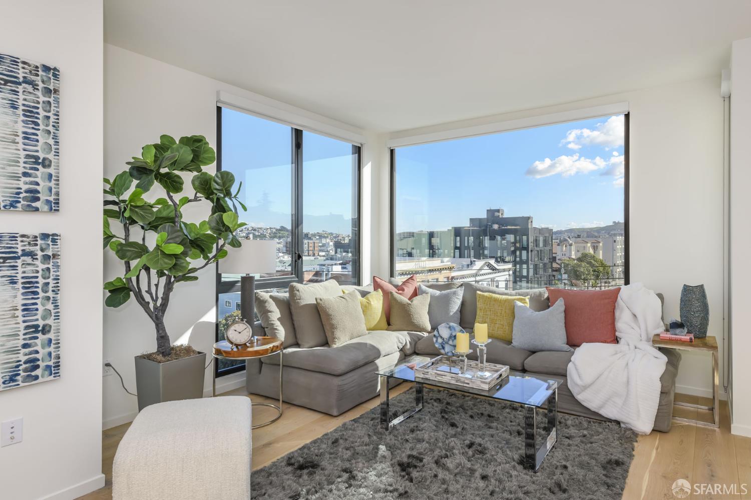 Detail Gallery Image 2 of 23 For 100 Duboce Ave #504,  San Francisco,  CA 94103 - 2 Beds | 2 Baths