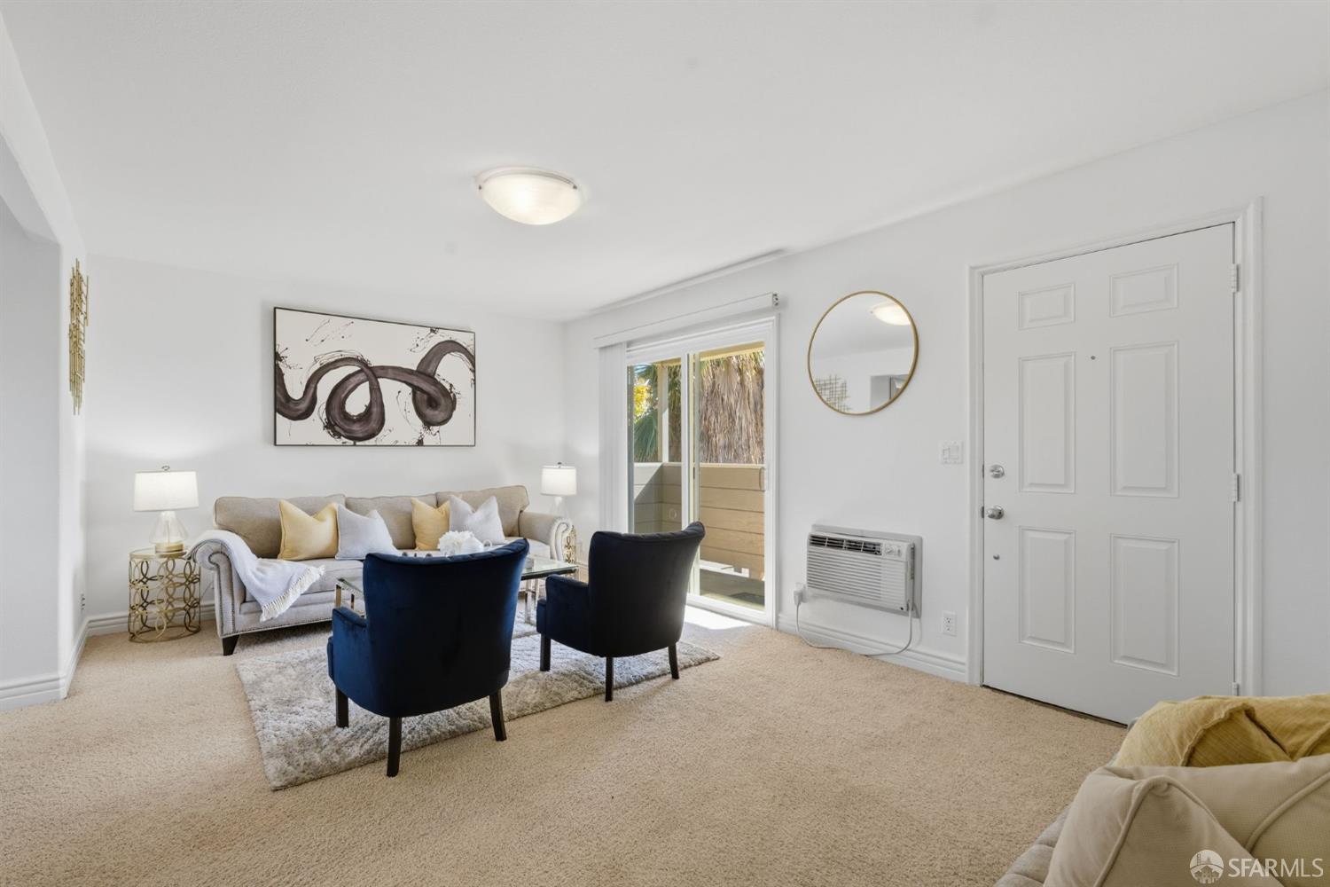 Detail Gallery Image 6 of 67 For 4970 Cherry Ave #211,  San Jose,  CA 95118 - 2 Beds | 1/1 Baths