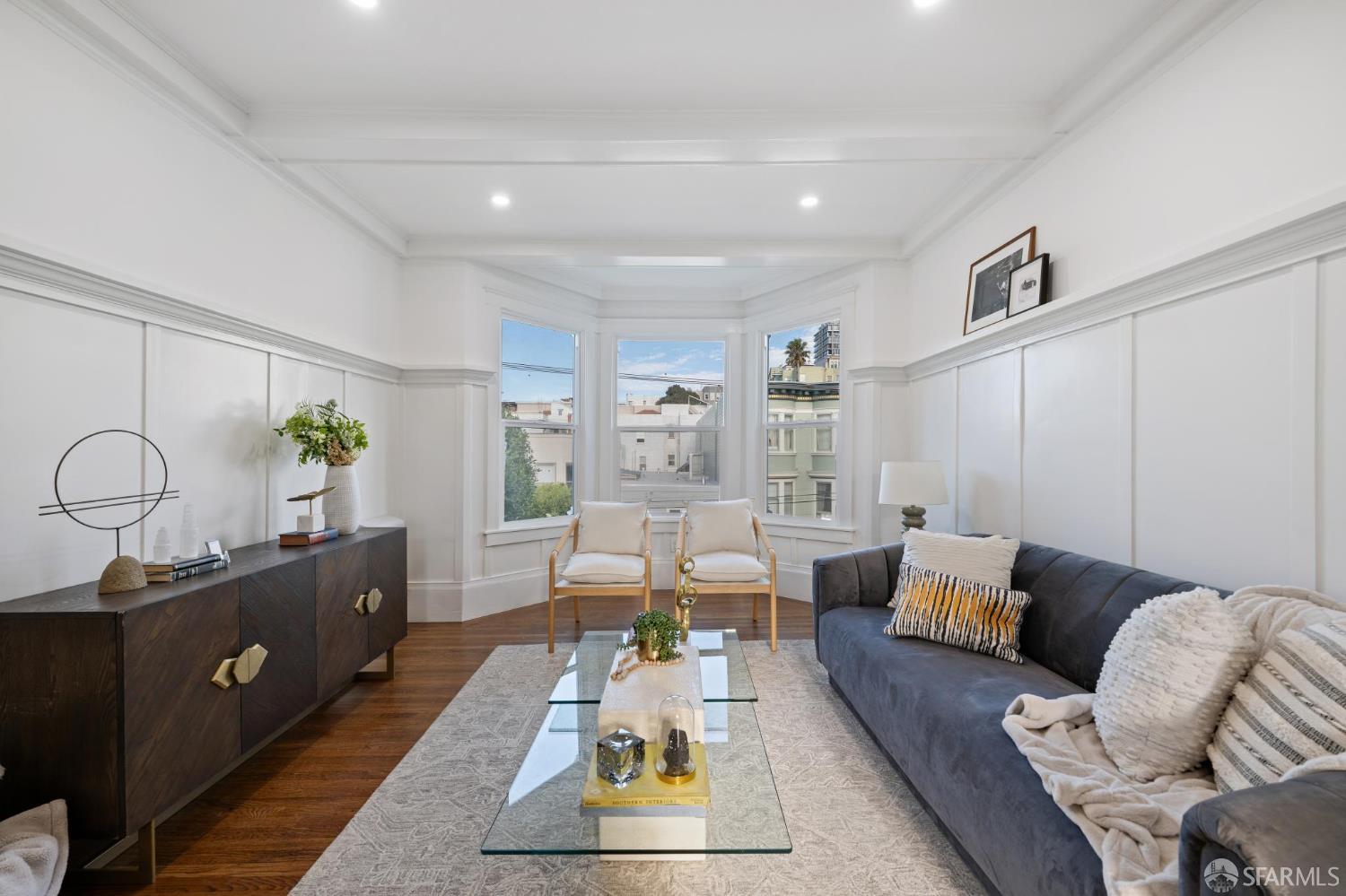 Front Image Thumbnail for SF426105063