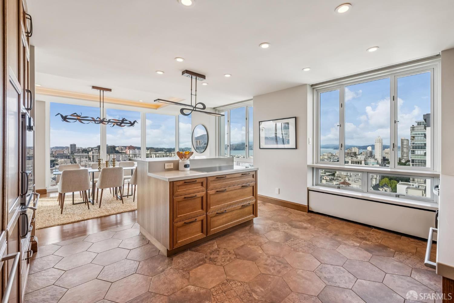 Detail Gallery Image 26 of 53 For 1200 California St 16b,  San Francisco,  CA 94109 - 2 Beds | 2 Baths