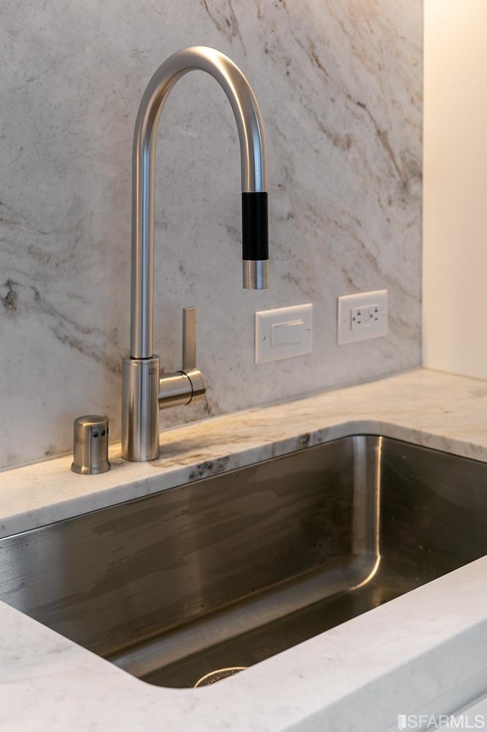 Detail Gallery Image 13 of 75 For 1 Steuart Ln #606,  San Francisco,  CA 94105 - 2 Beds | 2 Baths