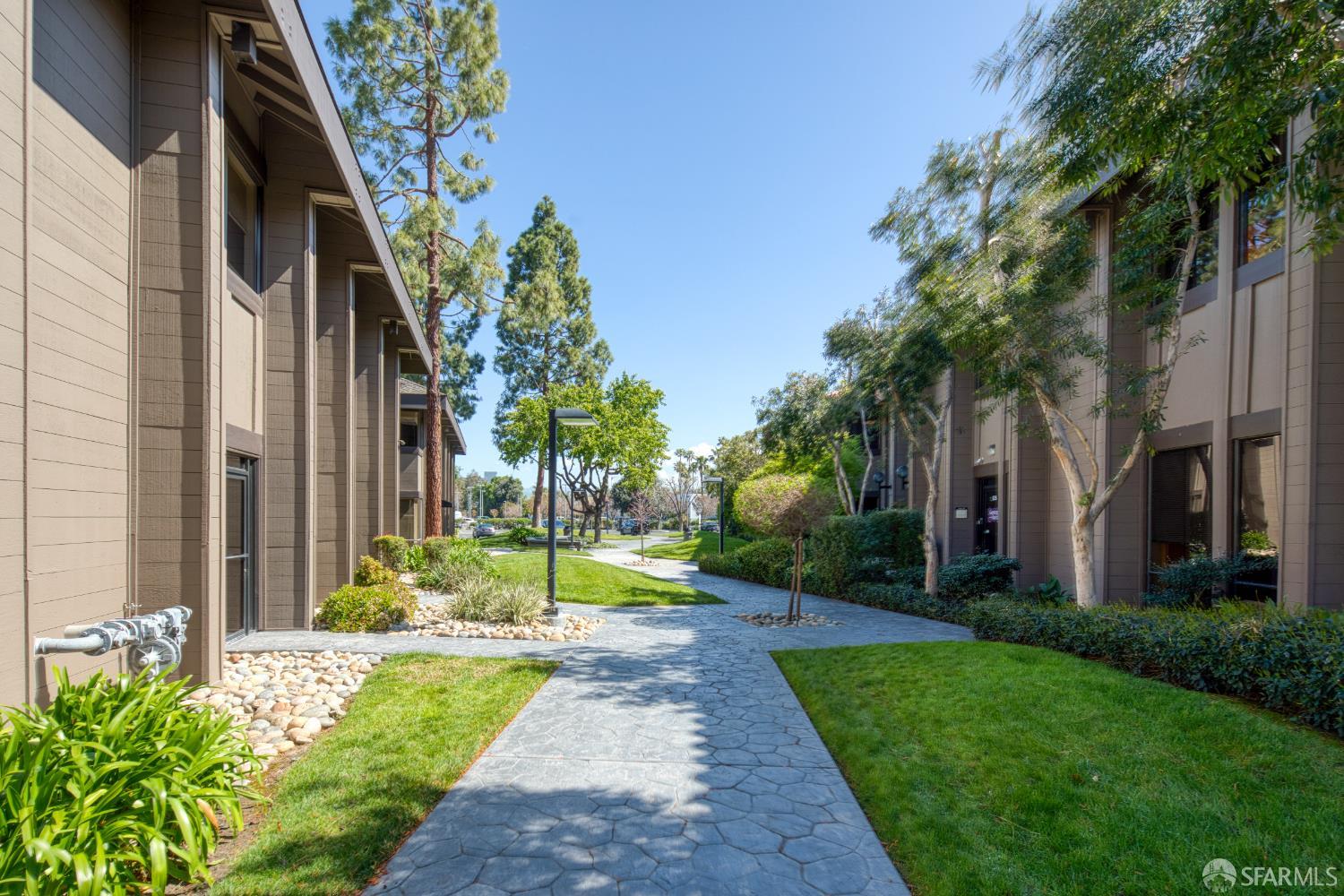 Detail Gallery Image 6 of 21 For 1754 Technology Dr #238,  San Jose,  CA 95110 - – Beds | – Baths