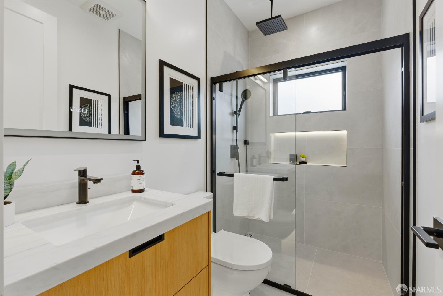 Detail Gallery Image 48 of 64 For 1495 21st Ave, San Francisco,  CA 94122 - 4 Beds | 4 Baths