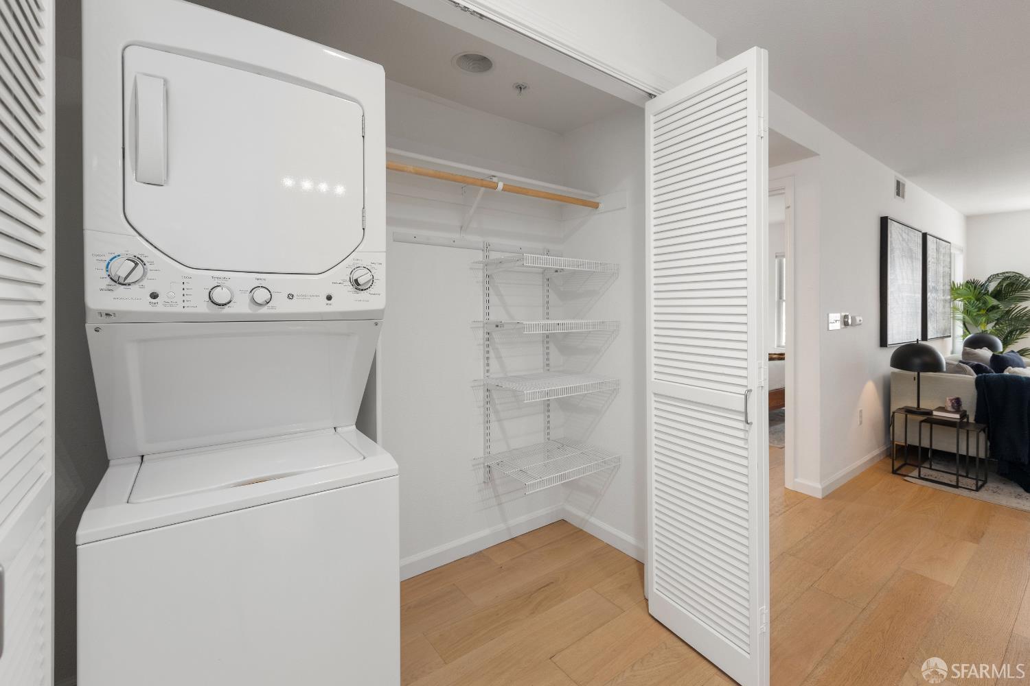 Detail Gallery Image 24 of 31 For 1880 Steiner St #208,  San Francisco,  CA 94115 - 2 Beds | 2 Baths