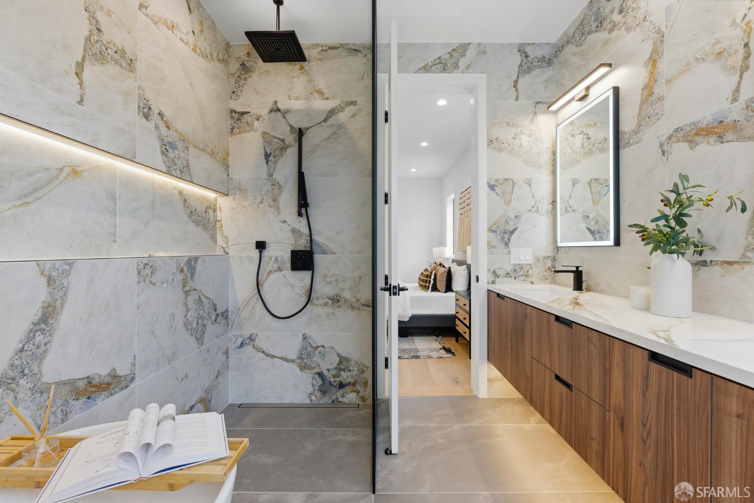 Detail Gallery Image 25 of 64 For 1495 21st Ave, San Francisco,  CA 94122 - 4 Beds | 4 Baths