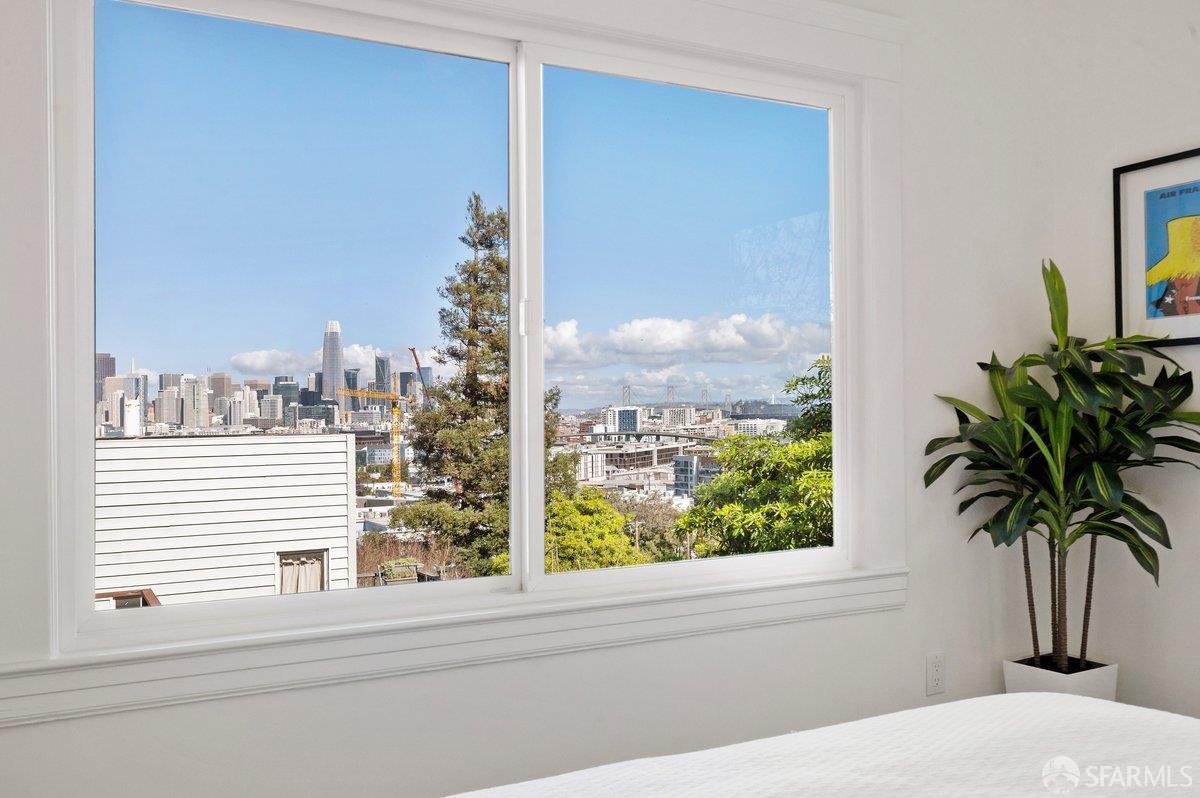 Detail Gallery Image 31 of 75 For 567 Kansas St, San Francisco,  CA 94107 - 3 Beds | 2 Baths