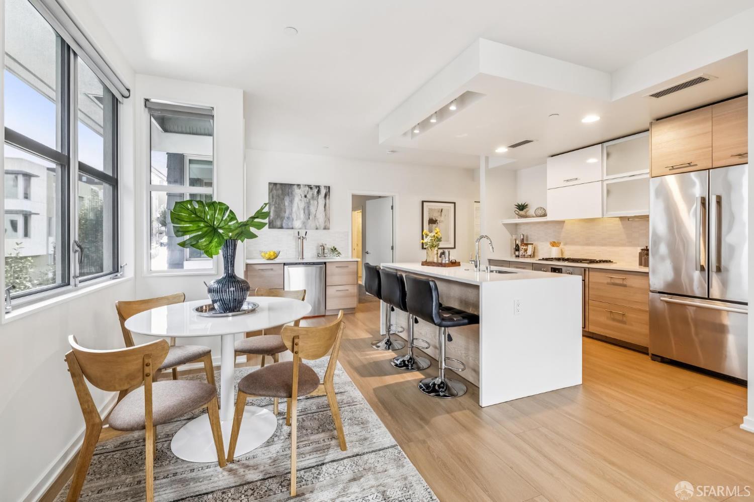Detail Gallery Image 10 of 57 For 451 Donahue St #318,  San Francisco,  CA 94124 - 2 Beds | 2 Baths