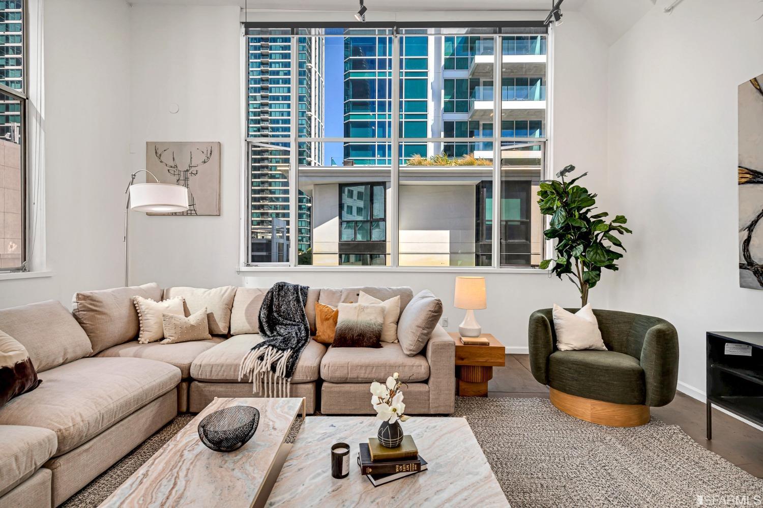 Detail Gallery Image 6 of 52 For 18 Lansing St #403,  San Francisco,  CA 94105 - 2 Beds | 2 Baths