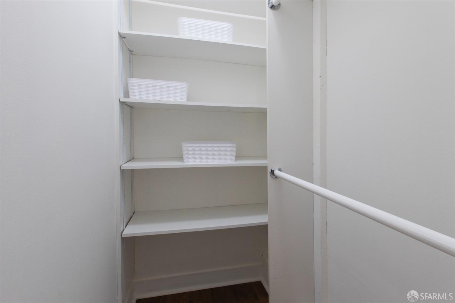 Detail Gallery Image 18 of 89 For 106 Valley St, San Francisco,  CA 94131 - 1 Beds | 1 Baths