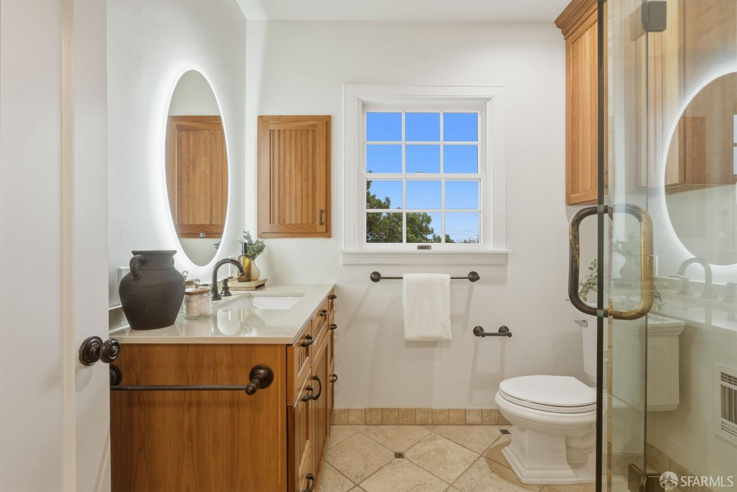 Detail Gallery Image 35 of 72 For 1408 Alvarado Ave, Burlingame,  CA 94010 - 4 Beds | 3 Baths