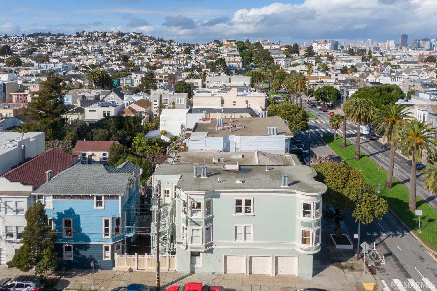 Detail Gallery Image 37 of 89 For 106 Valley St, San Francisco,  CA 94131 - 1 Beds | 1 Baths