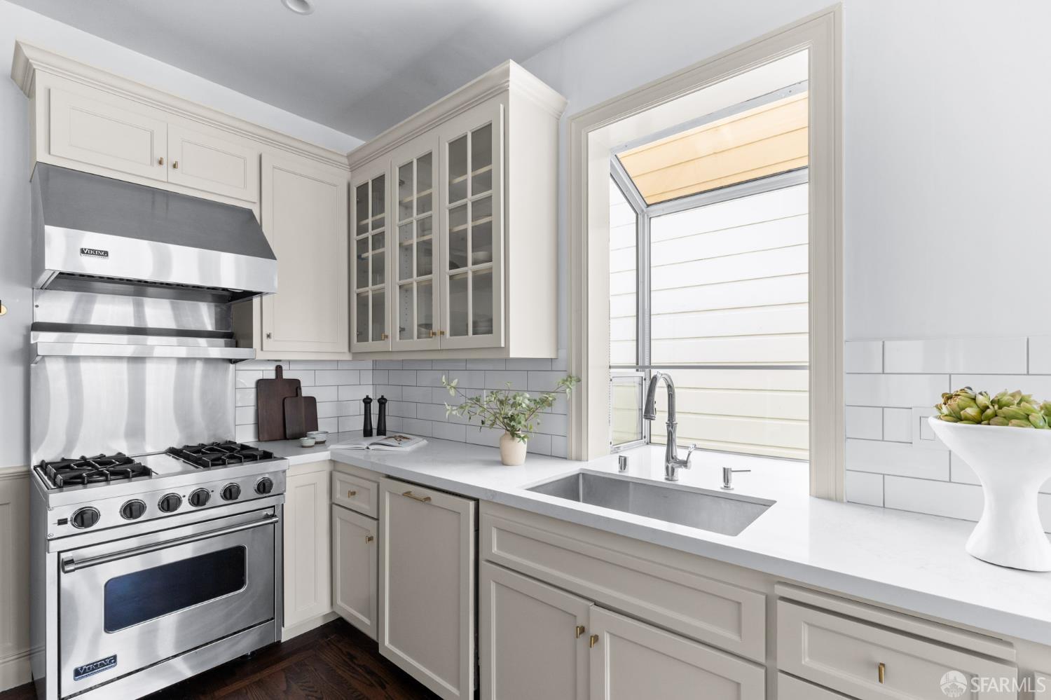 Detail Gallery Image 15 of 50 For 2943 Washington St, San Francisco,  CA 94115 - 3 Beds | 2 Baths