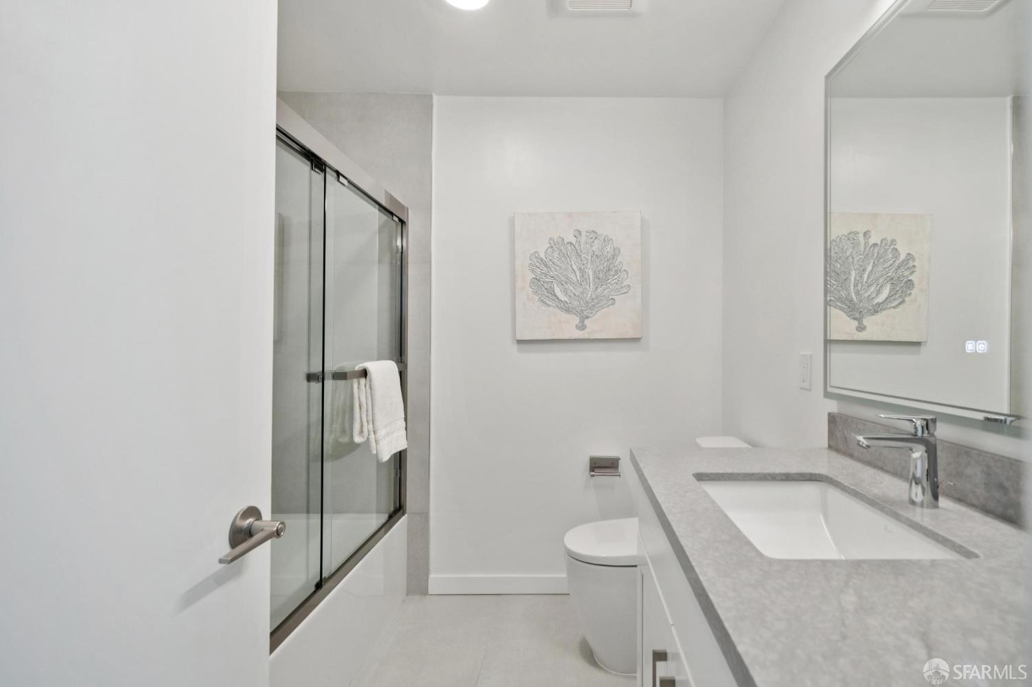 Photo #28: 426102557 Listing: Photo #28