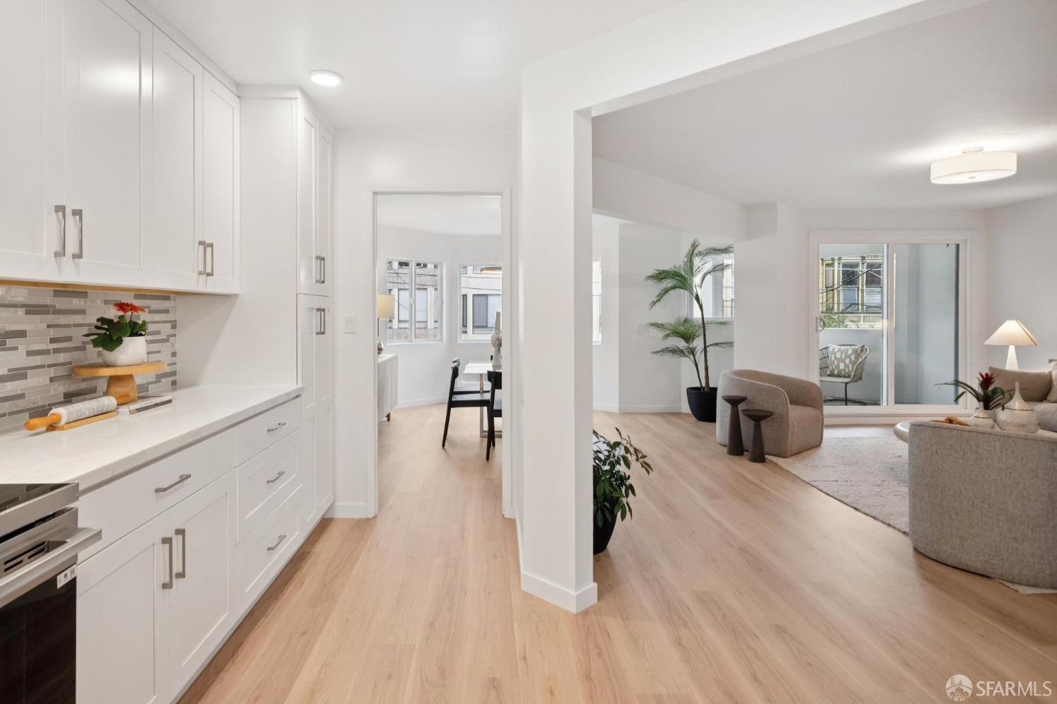 Photo #25: 426102557 Listing: Photo #25