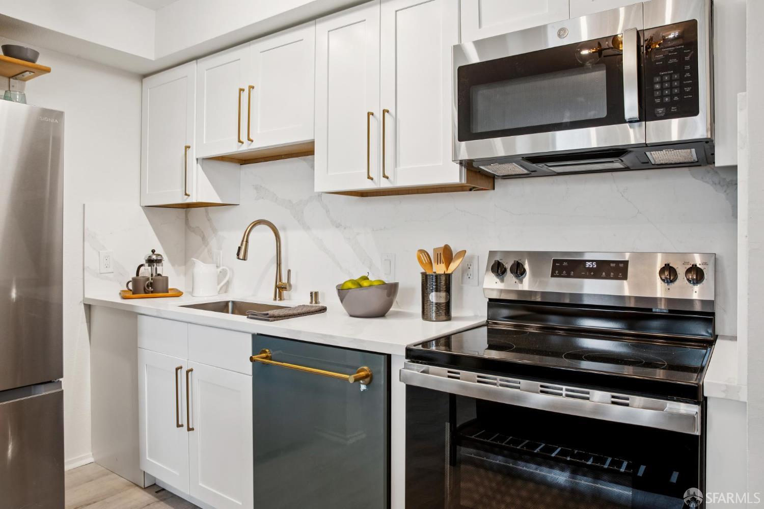 Detail Gallery Image 15 of 29 For 8100 Oceanview Ter #209,  San Francisco,  CA 94132 - 1 Beds | 1 Baths