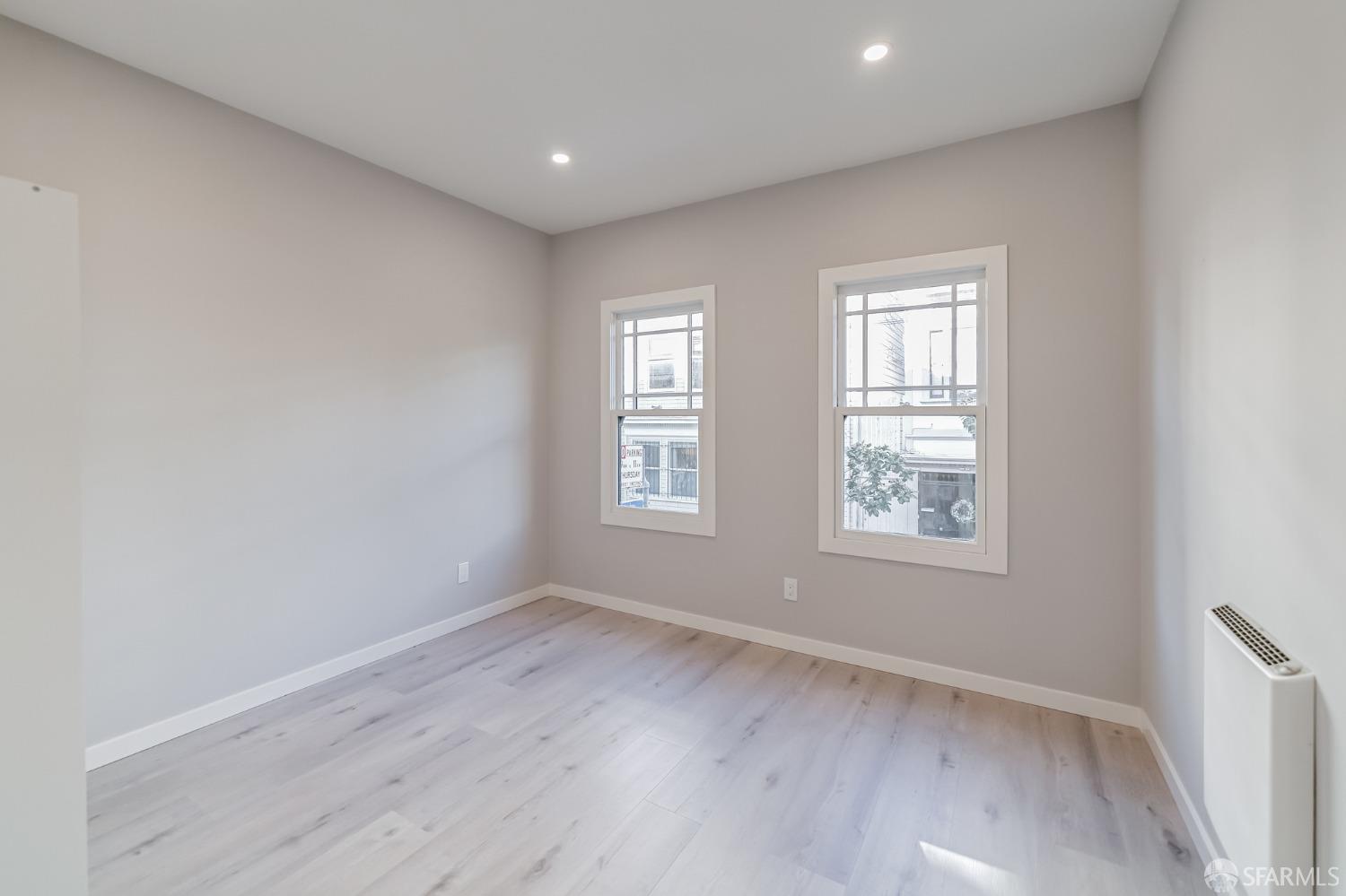 Detail Gallery Image 8 of 23 For 425 Linden St, San Francisco,  CA 94102 - – Beds | – Baths