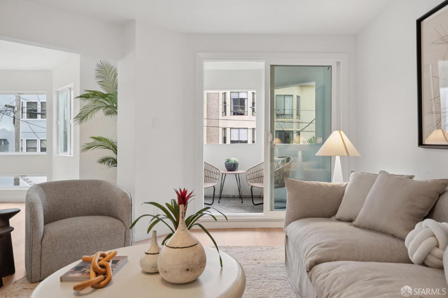 Photo #10: 426102557 Listing: Photo #10