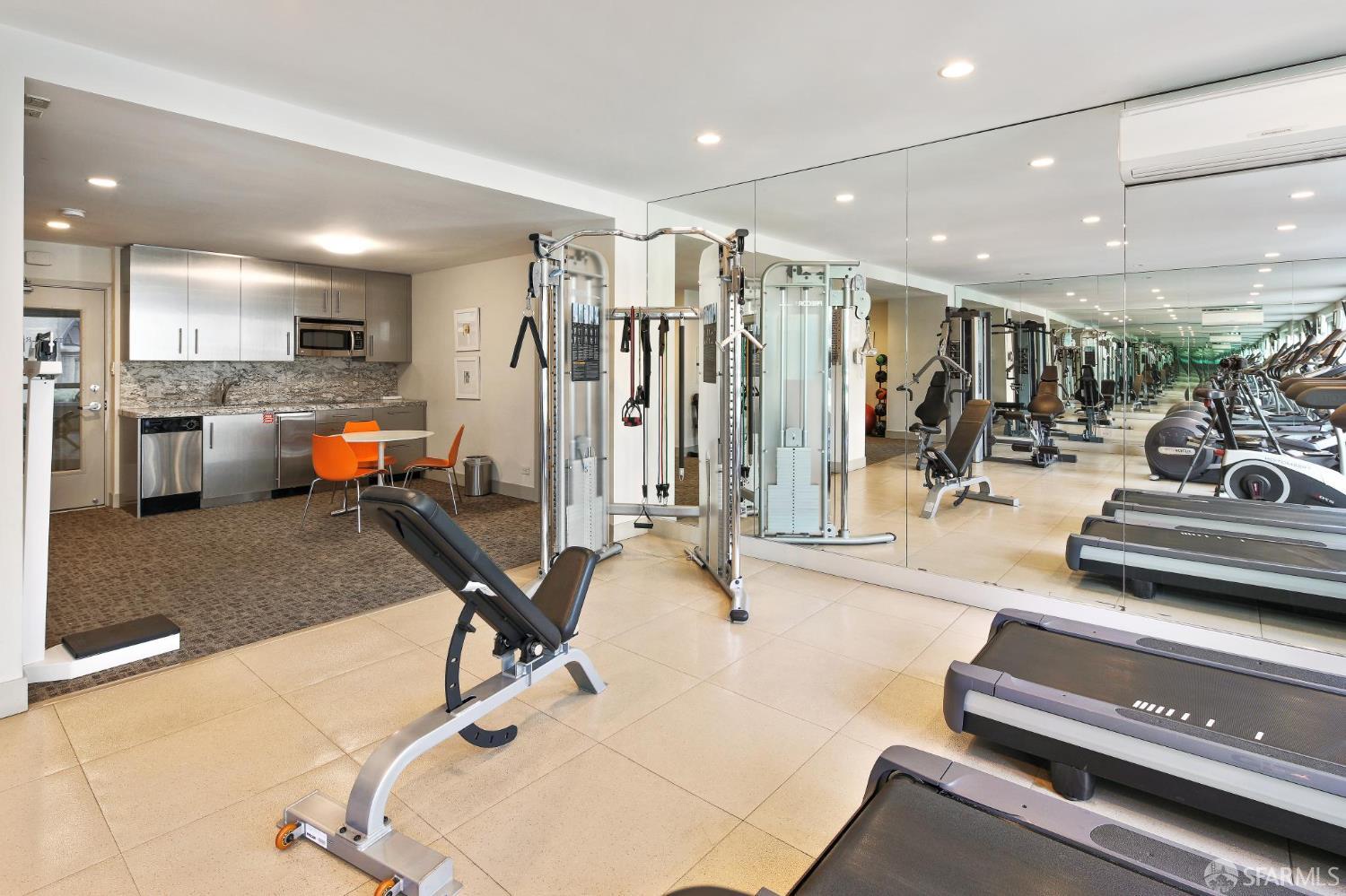 Detail Gallery Image 44 of 53 For 1200 California St 16b,  San Francisco,  CA 94109 - 2 Beds | 2 Baths