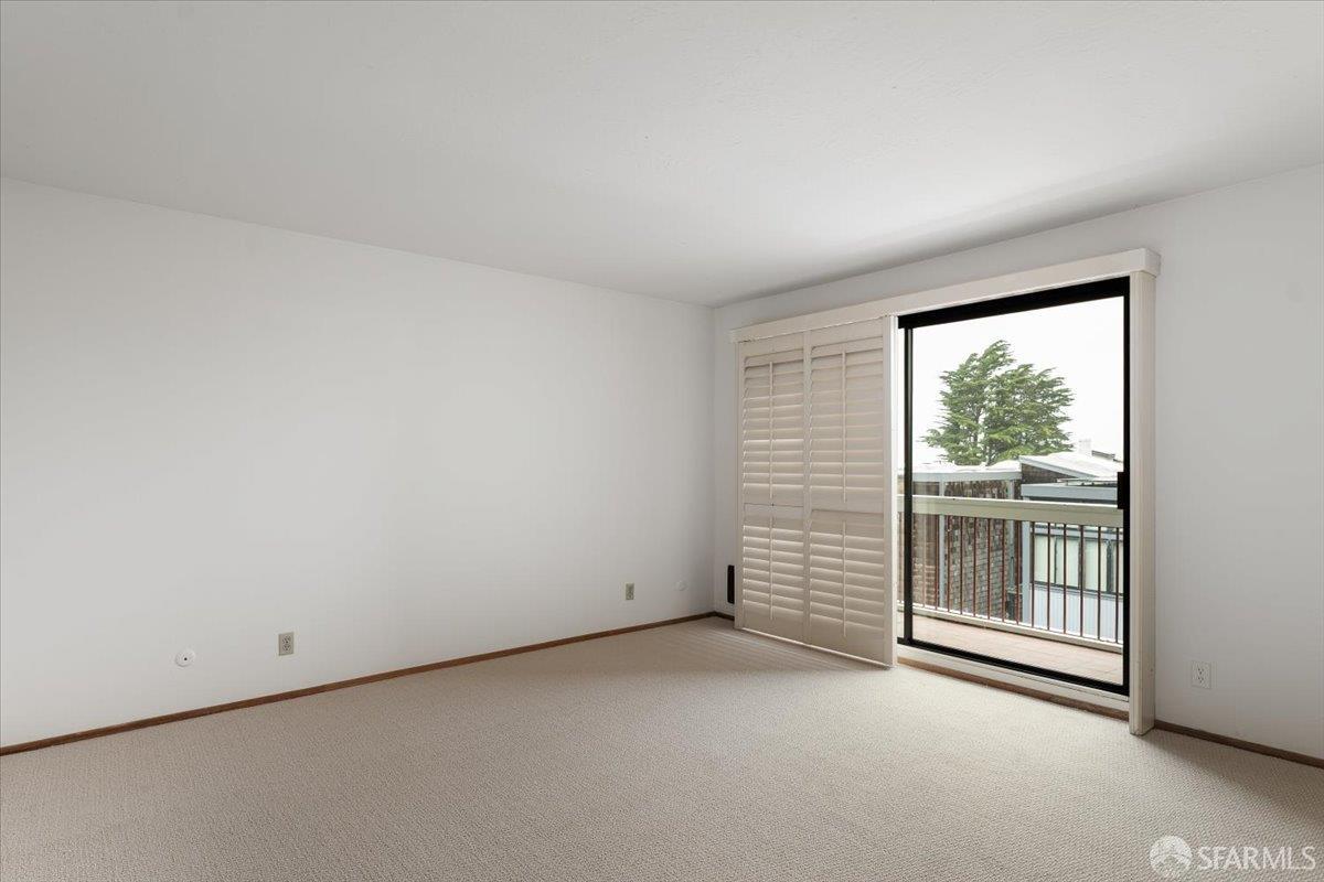 Photo #17: 425092962 Listing: Photo #17