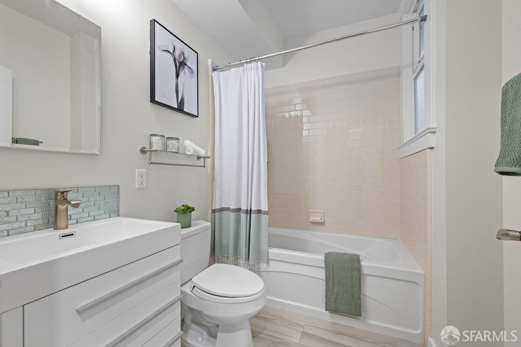 Photo #10: 426105404 Listing: Photo #10