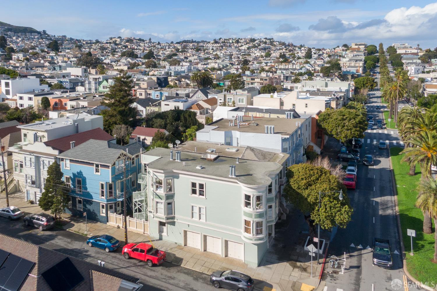 Detail Gallery Image 34 of 89 For 106 Valley St, San Francisco,  CA 94131 - 1 Beds | 1 Baths