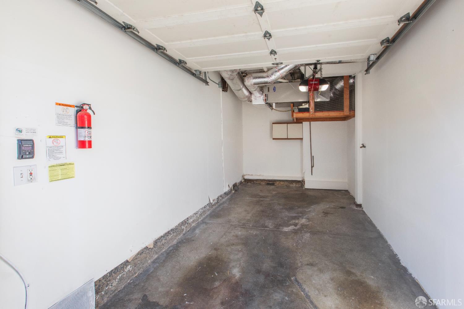 Detail Gallery Image 25 of 89 For 106 Valley St, San Francisco,  CA 94131 - 1 Beds | 1 Baths