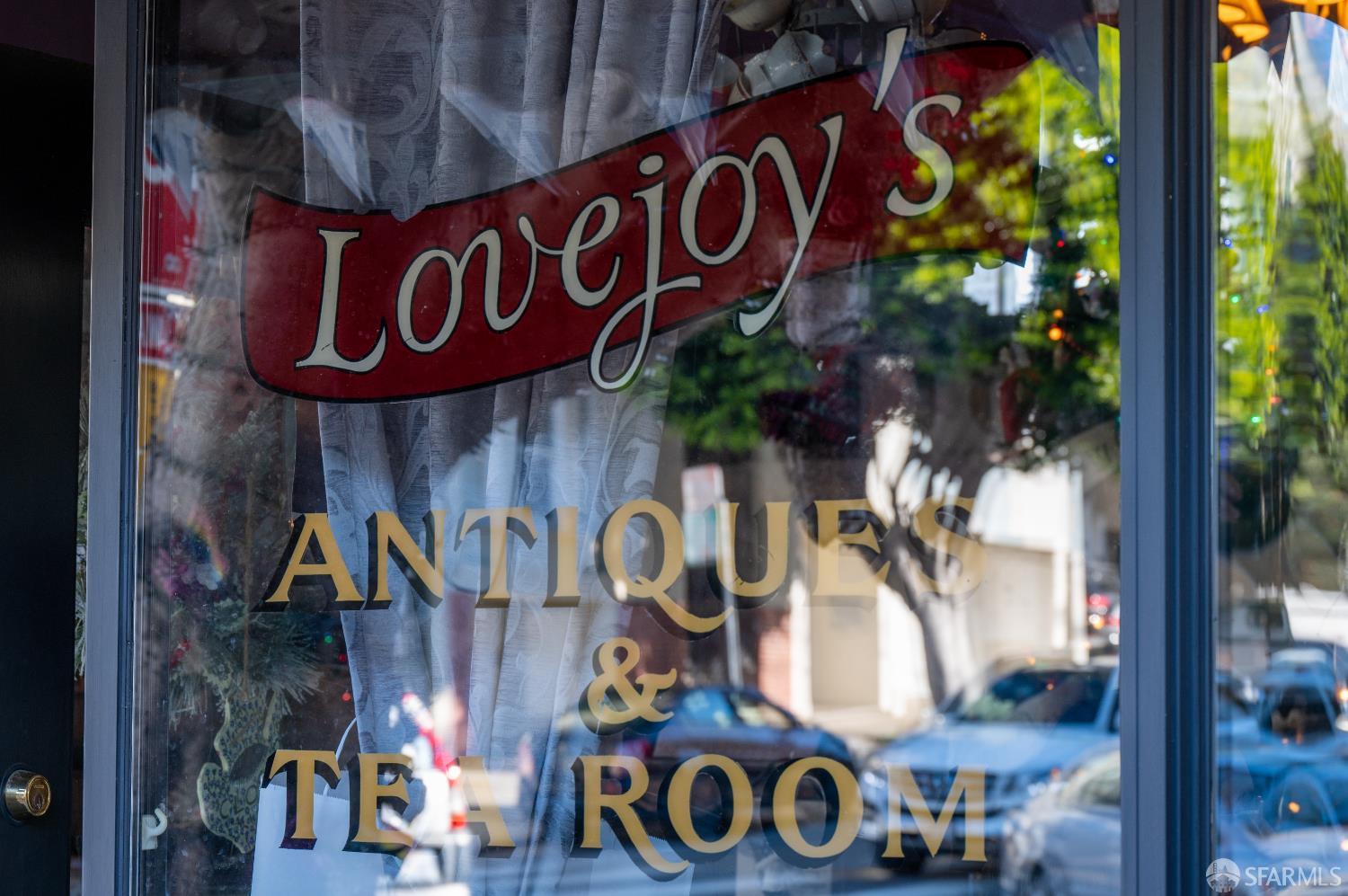 Detail Gallery Image 50 of 89 For 106 Valley St, San Francisco,  CA 94131 - 1 Beds | 1 Baths