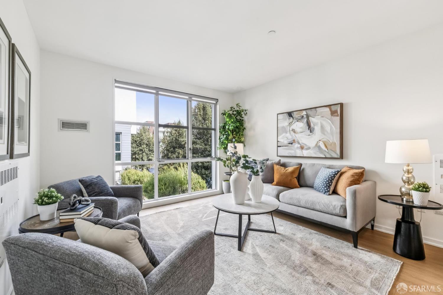 Detail Gallery Image 7 of 57 For 451 Donahue St #318,  San Francisco,  CA 94124 - 2 Beds | 2 Baths