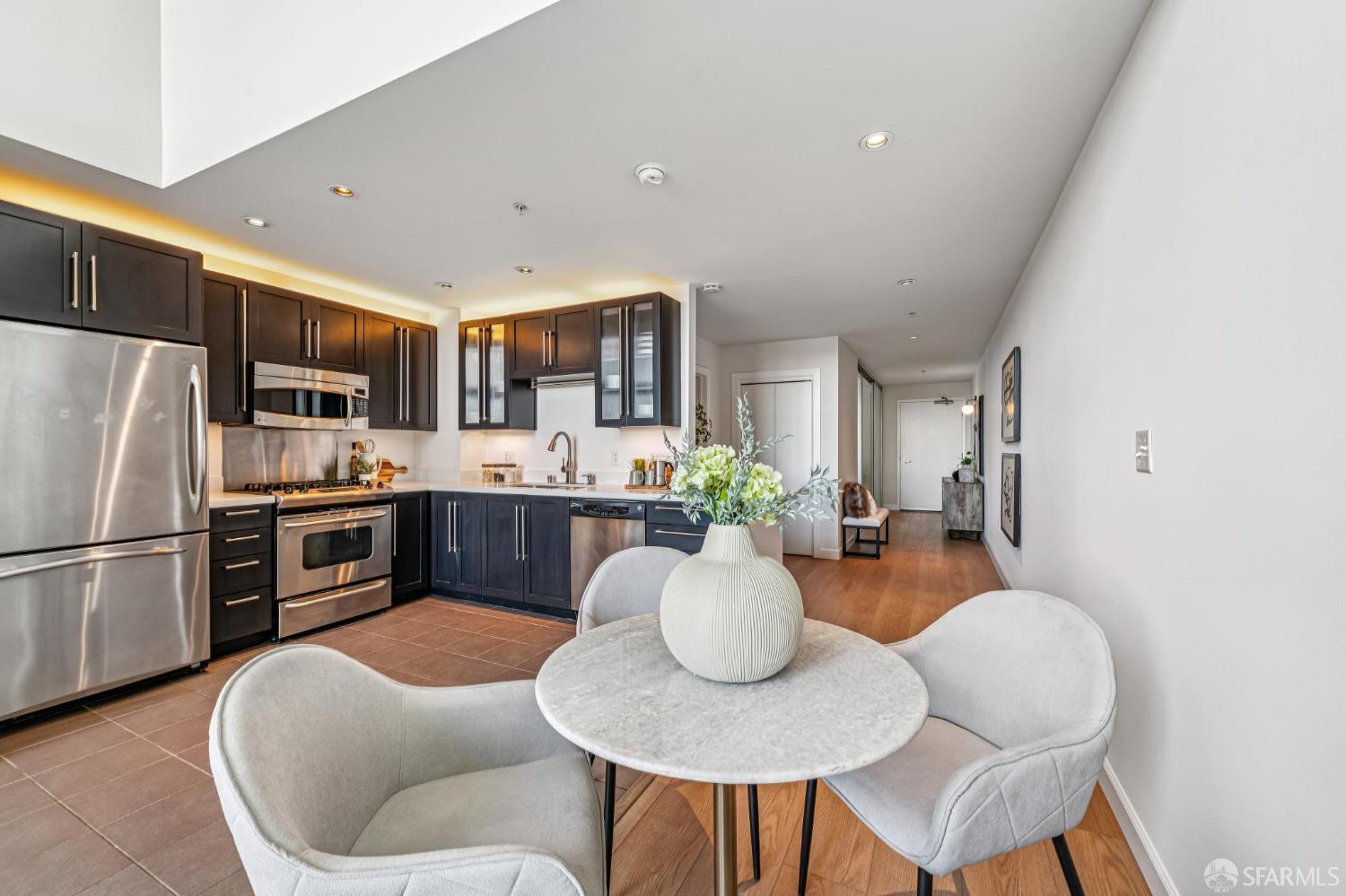 Detail Gallery Image 6 of 35 For 1001 46th St #508,  Emeryville,  CA 94608 - 2 Beds | 2 Baths