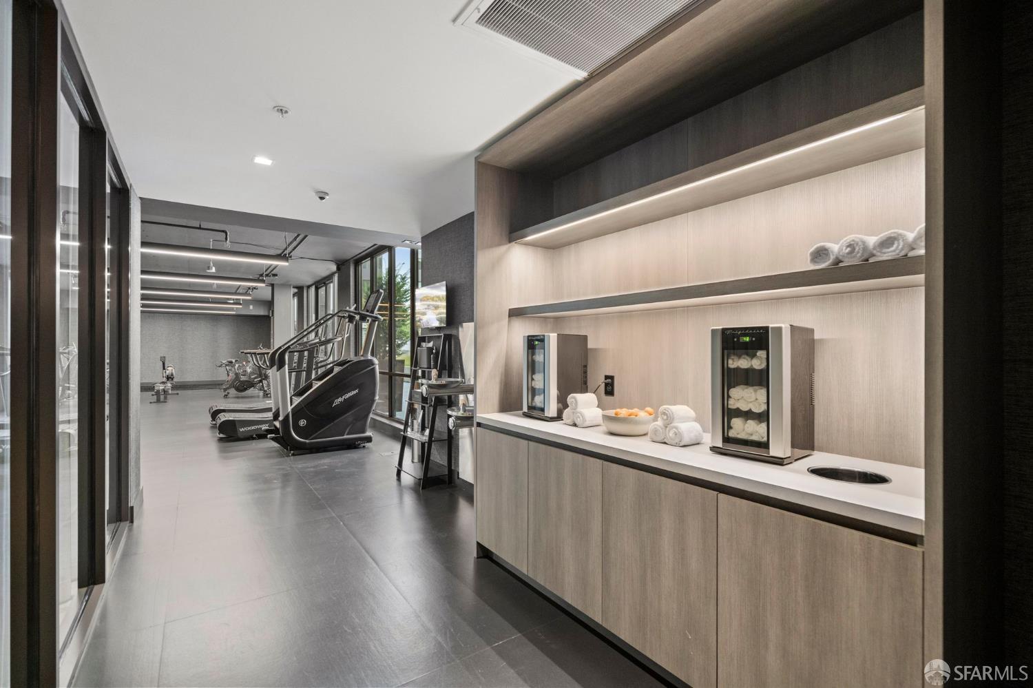 Detail Gallery Image 21 of 27 For 1 Bristol Ct #201,  San Francisco,  CA 94130 - 0 Beds | 1 Baths