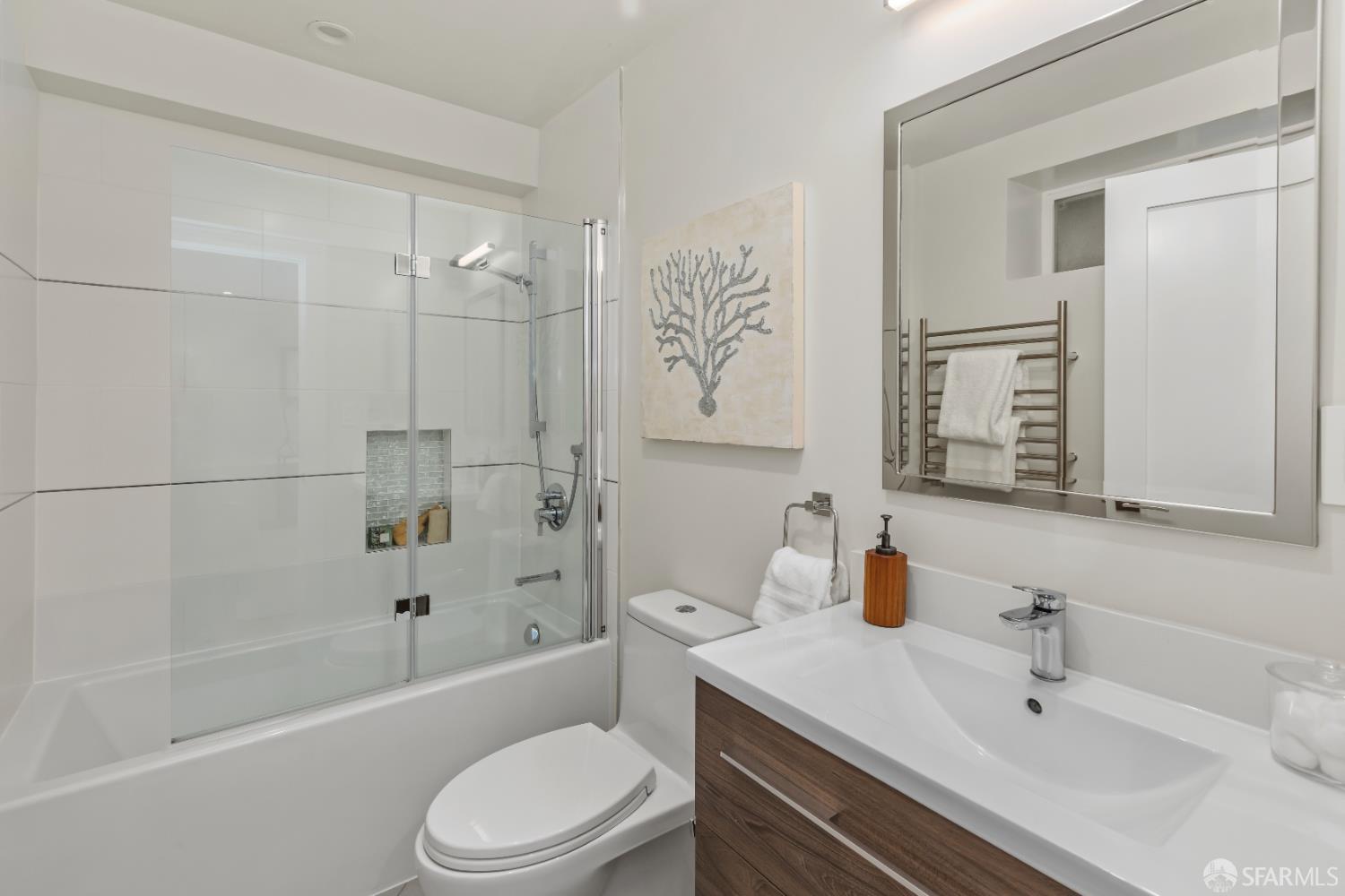 Detail Gallery Image 37 of 90 For 566 Mangels Ave, San Francisco,  CA 94127 - 4 Beds | 3 Baths