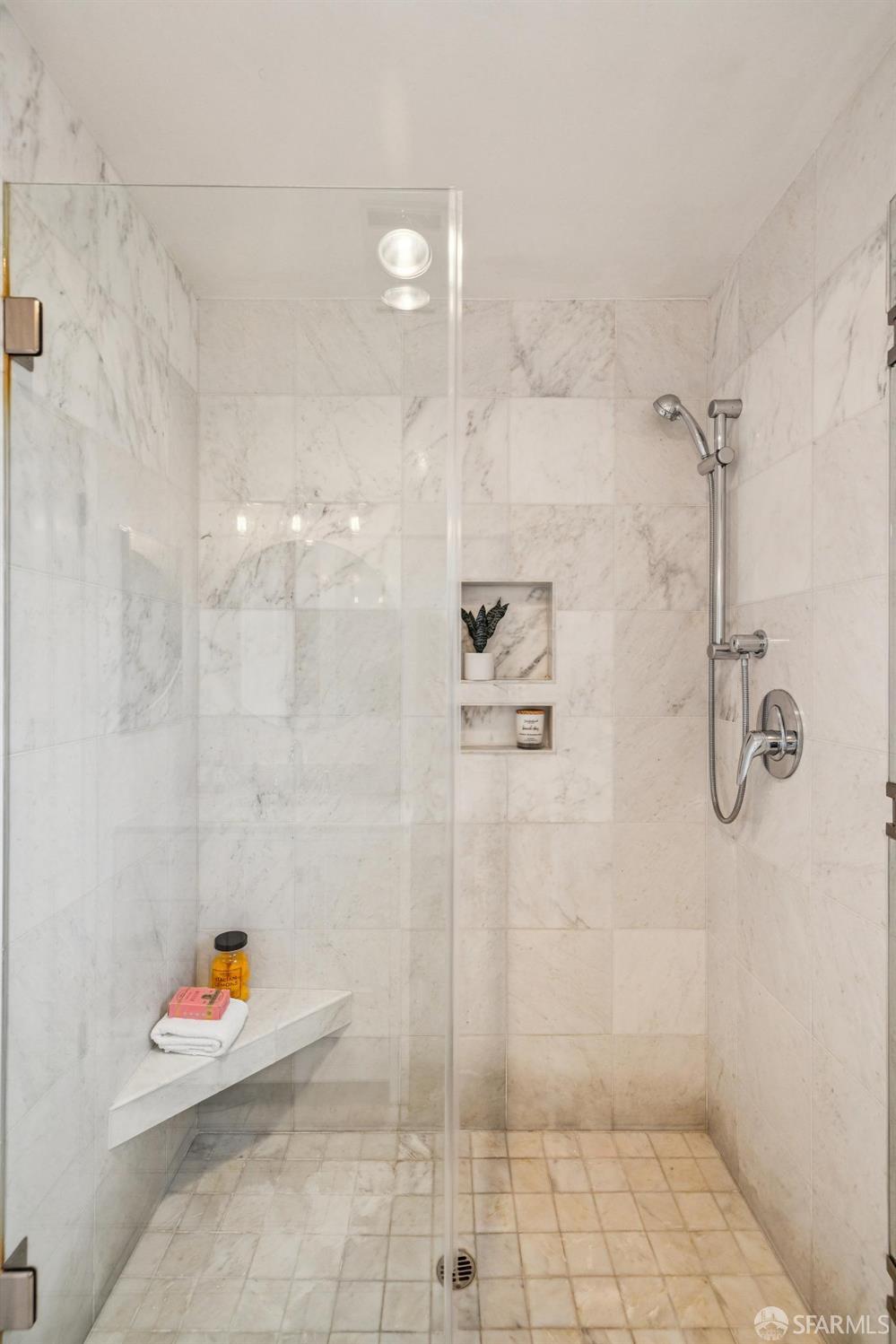 Detail Gallery Image 36 of 44 For 935 Filbert St #3,  San Francisco,  CA 94133 - 1 Beds | 1 Baths