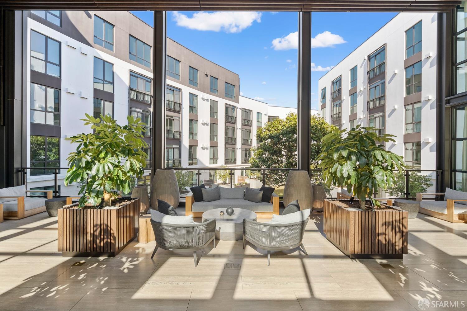 1 Bristol UNIT 201, San Francisco, CA, 94130