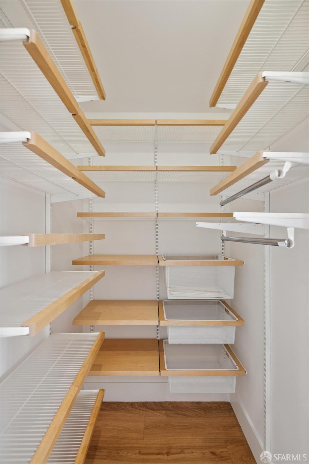 Photo #31: 426104935 Listing: Photo #31