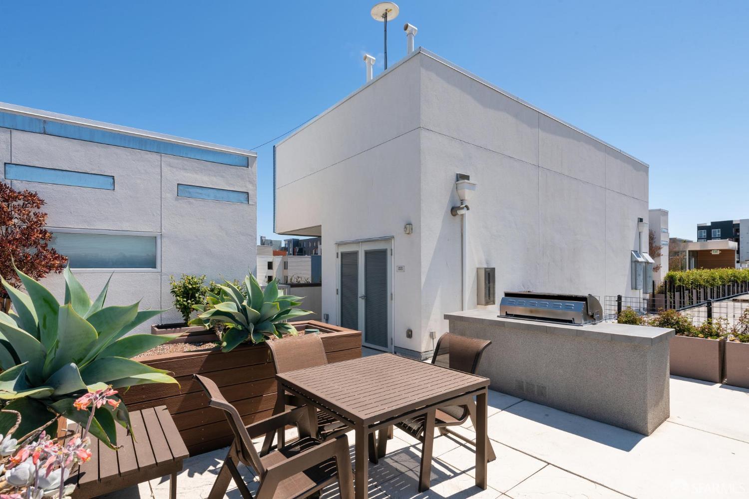 Detail Gallery Image 44 of 57 For 451 Donahue St #318,  San Francisco,  CA 94124 - 2 Beds | 2 Baths