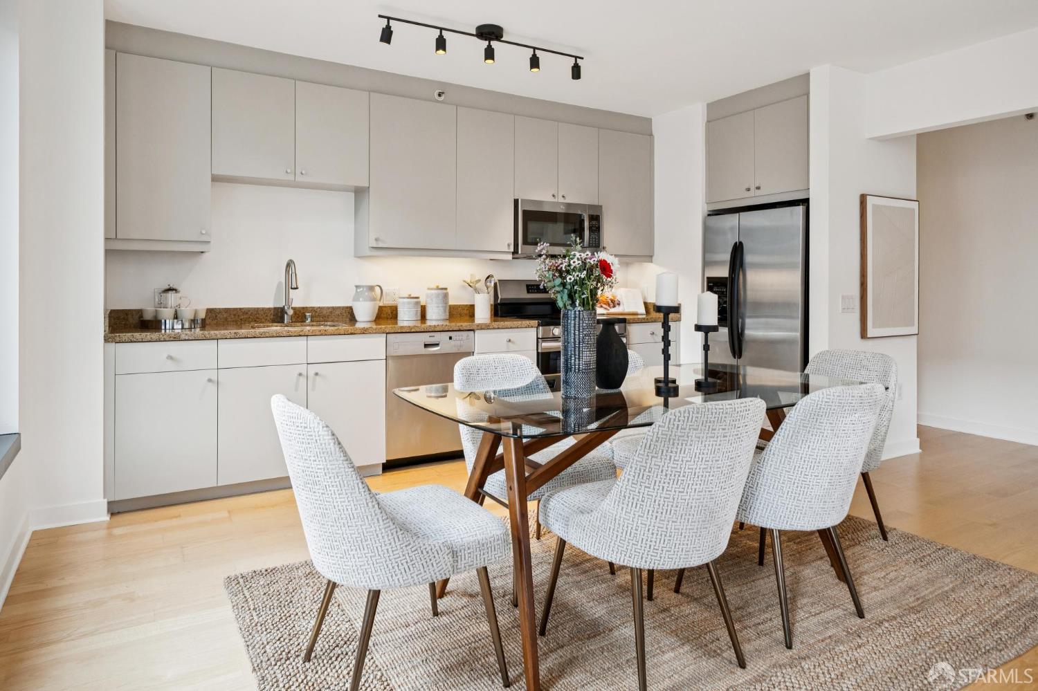 Detail Gallery Image 8 of 43 For 199 New Montgomery St #402,  San Francisco,  CA 94105 - 2 Beds | 2 Baths