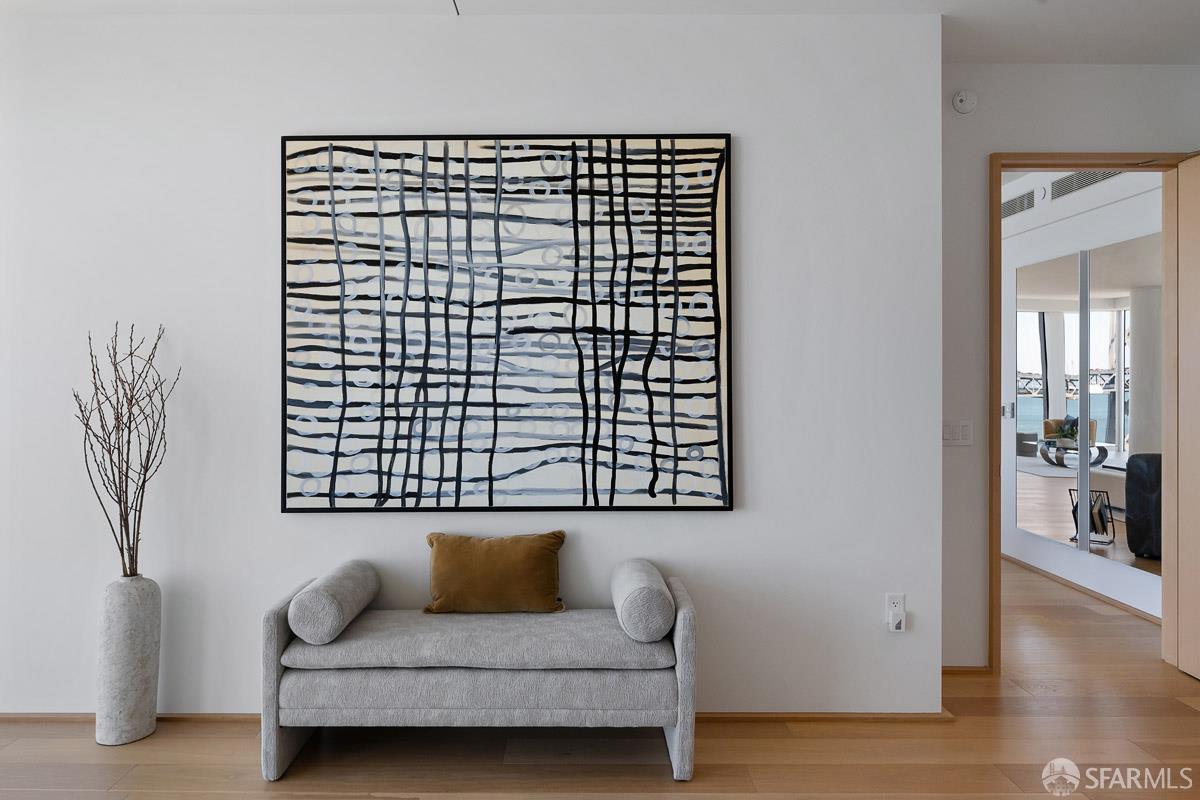 Detail Gallery Image 27 of 78 For 1 Steuart Ln #1901,  San Francisco,  CA 94105 - 3 Beds | 3 Baths