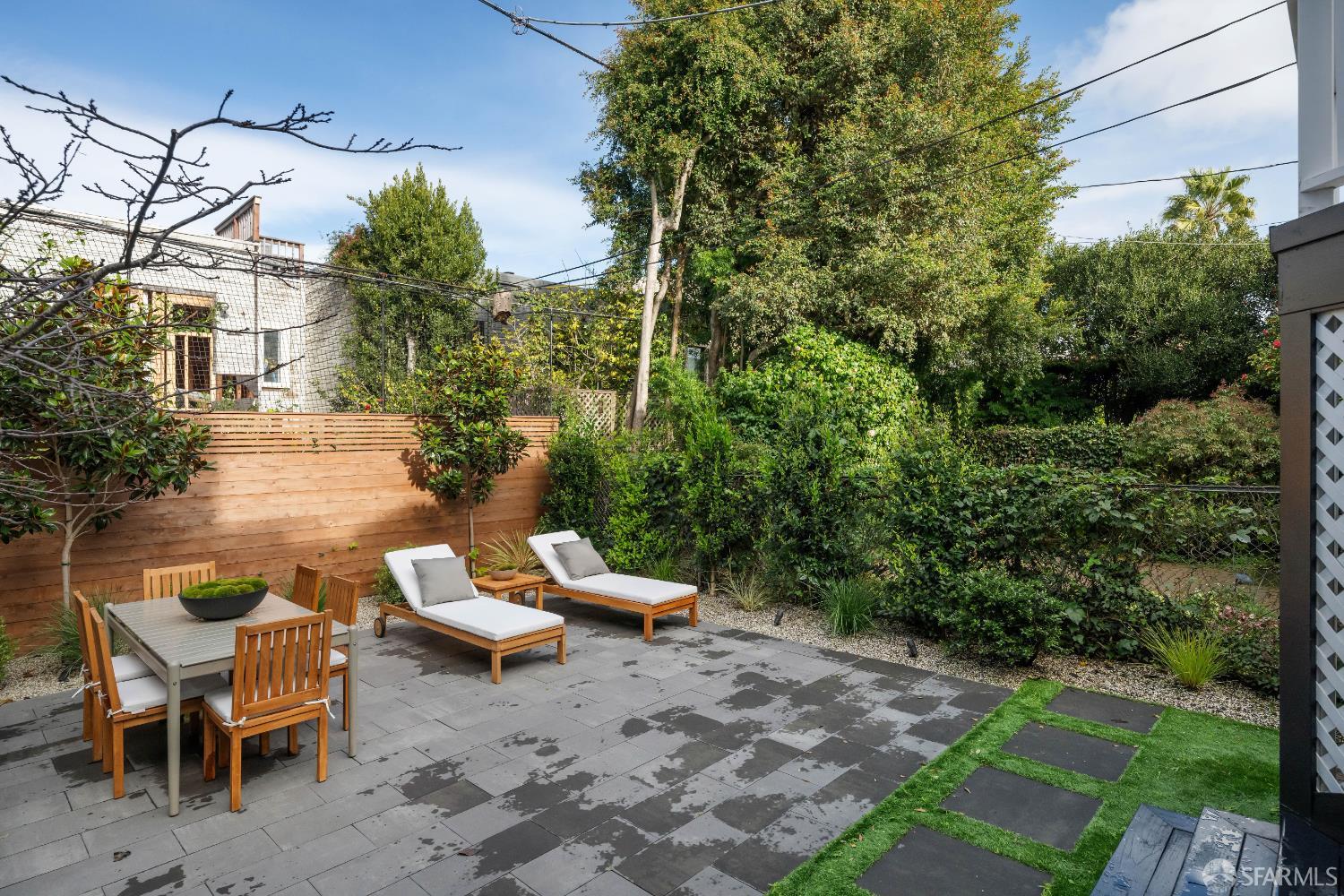 Detail Gallery Image 41 of 48 For 172 Cervantes Blvd, San Francisco,  CA 94123 - 4 Beds | 3/1 Baths