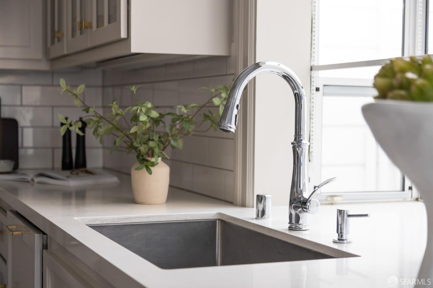 Detail Gallery Image 16 of 50 For 2943 Washington St, San Francisco,  CA 94115 - 3 Beds | 2 Baths