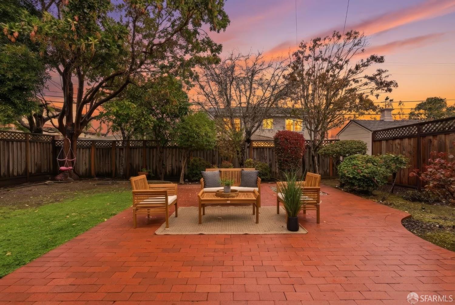 Detail Gallery Image 67 of 72 For 1408 Alvarado Ave, Burlingame,  CA 94010 - 4 Beds | 3 Baths