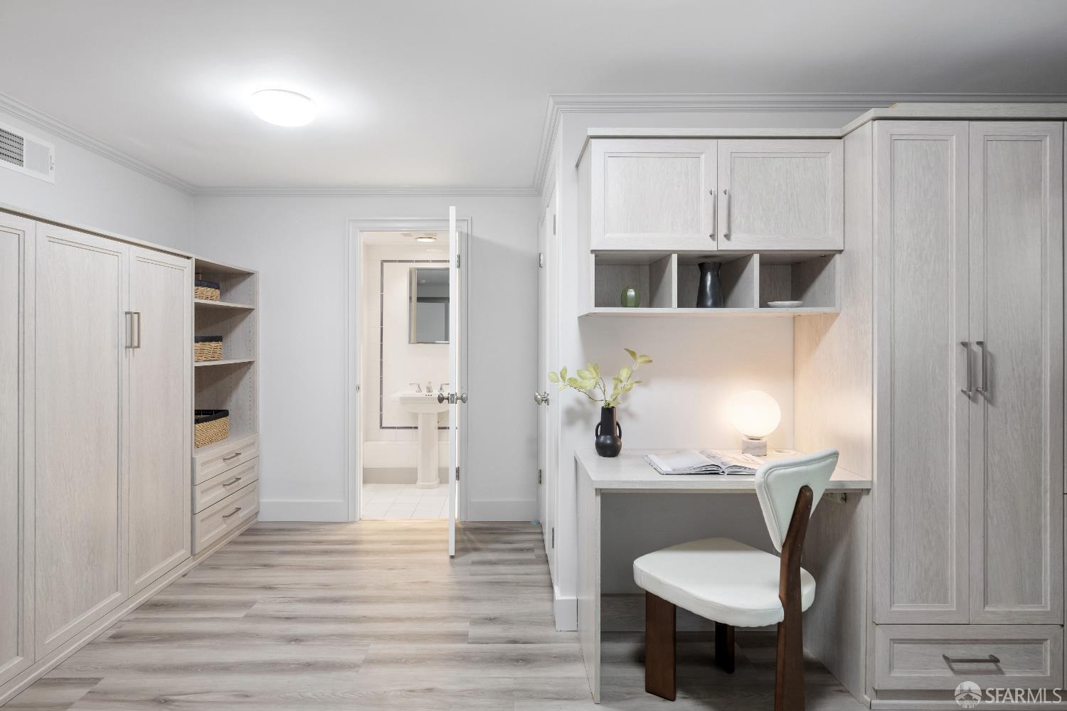 Detail Gallery Image 36 of 48 For 172 Cervantes Blvd, San Francisco,  CA 94123 - 4 Beds | 3/1 Baths