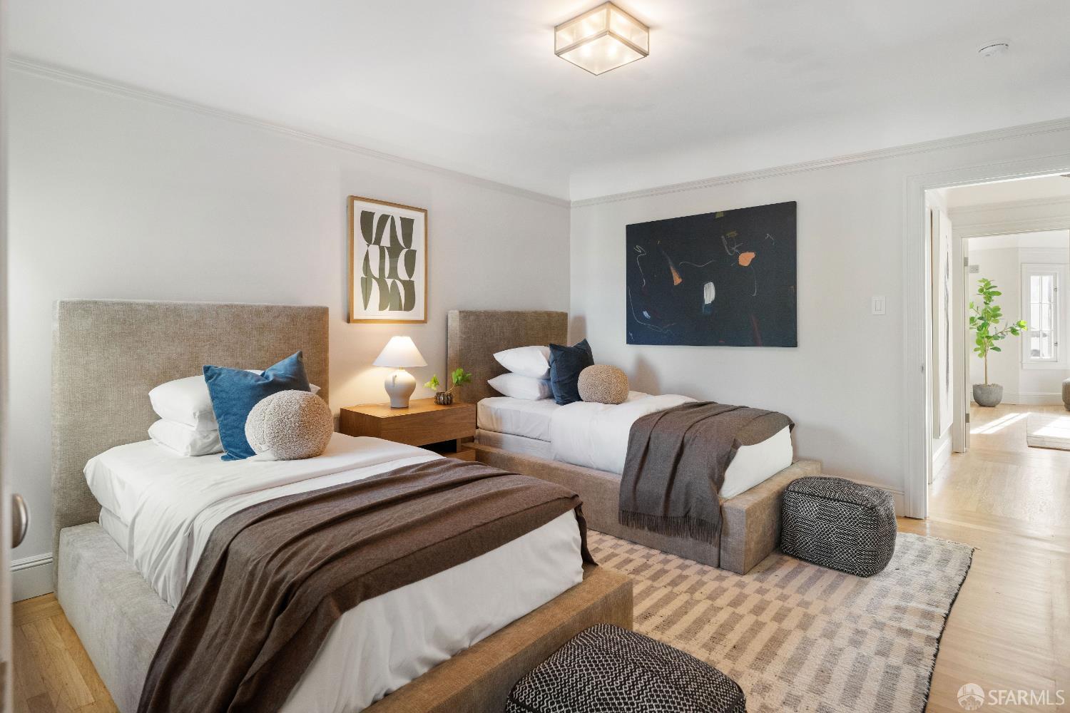 Detail Gallery Image 31 of 48 For 172 Cervantes Blvd, San Francisco,  CA 94123 - 4 Beds | 3/1 Baths