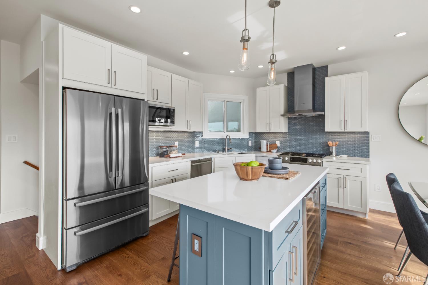 Detail Gallery Image 12 of 90 For 566 Mangels Ave, San Francisco,  CA 94127 - 4 Beds | 3 Baths