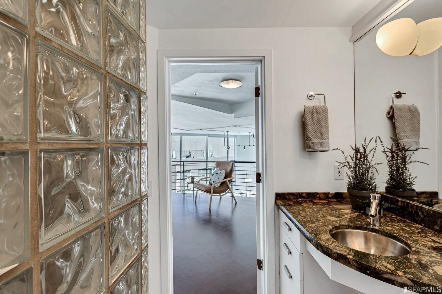 Detail Gallery Image 25 of 52 For 18 Lansing St #403,  San Francisco,  CA 94105 - 2 Beds | 2 Baths