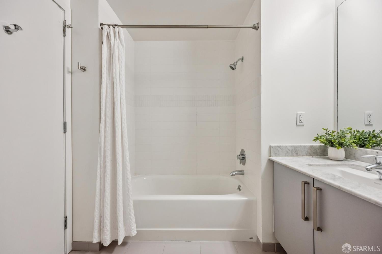 Detail Gallery Image 24 of 75 For 55 Page St #220,  San Francisco,  CA 94102 - 2 Beds | 2 Baths