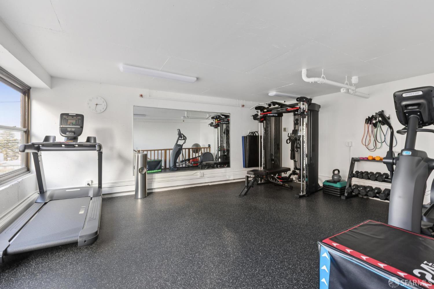 Detail Gallery Image 18 of 23 For 2190 Broadway St 9w,  San Francisco,  CA 94115 - 3 Beds | 3 Baths