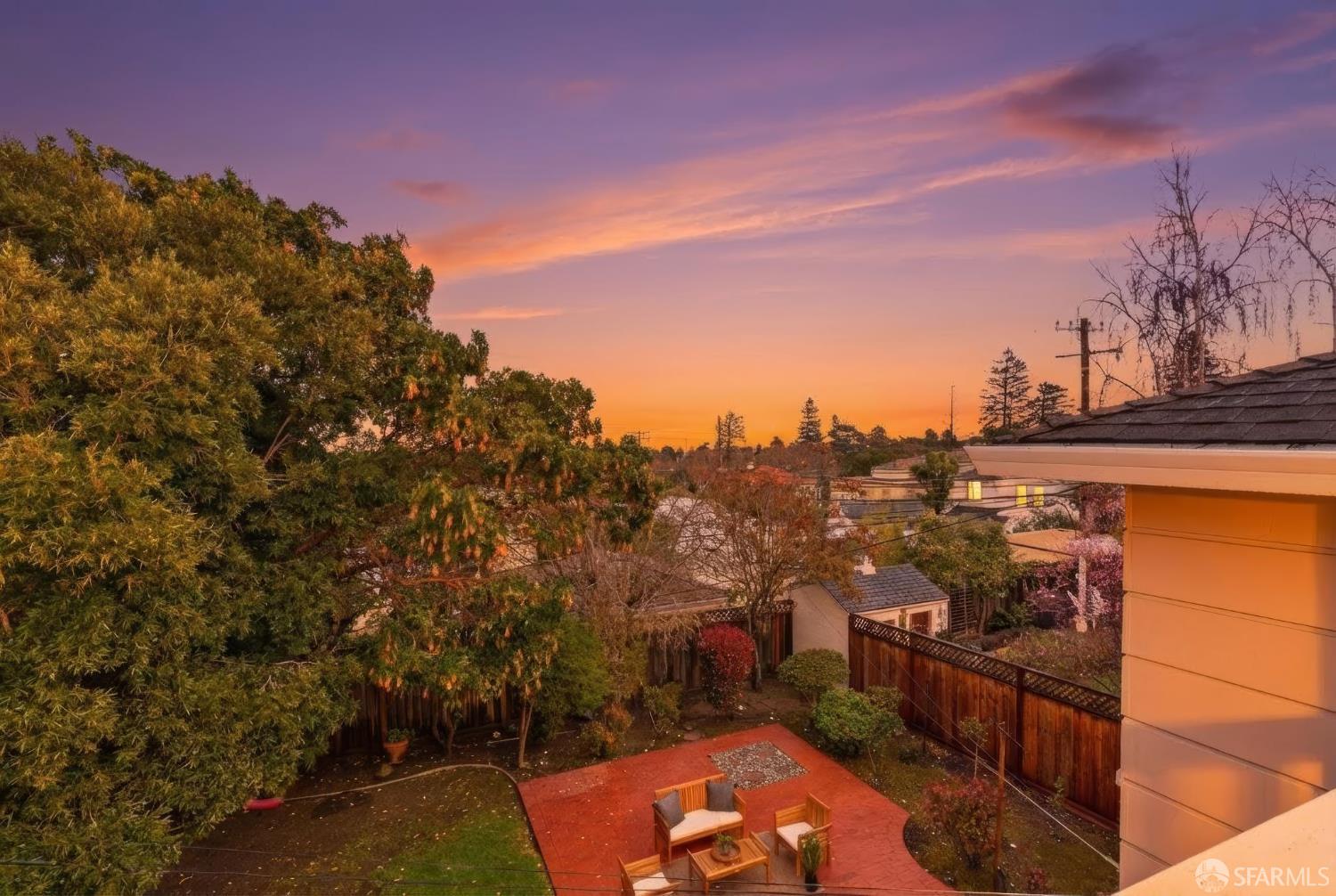 Detail Gallery Image 61 of 72 For 1408 Alvarado Ave, Burlingame,  CA 94010 - 4 Beds | 3 Baths